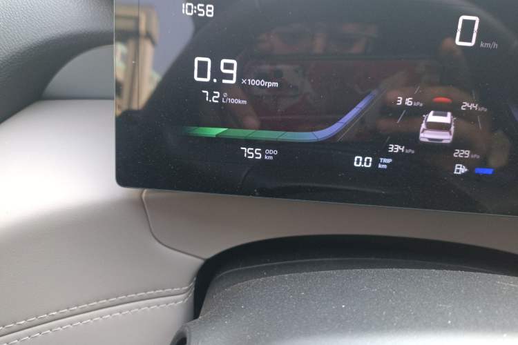 Used Geely Auto FX11 2025 4th Generation 1.5TD DCT – The Start