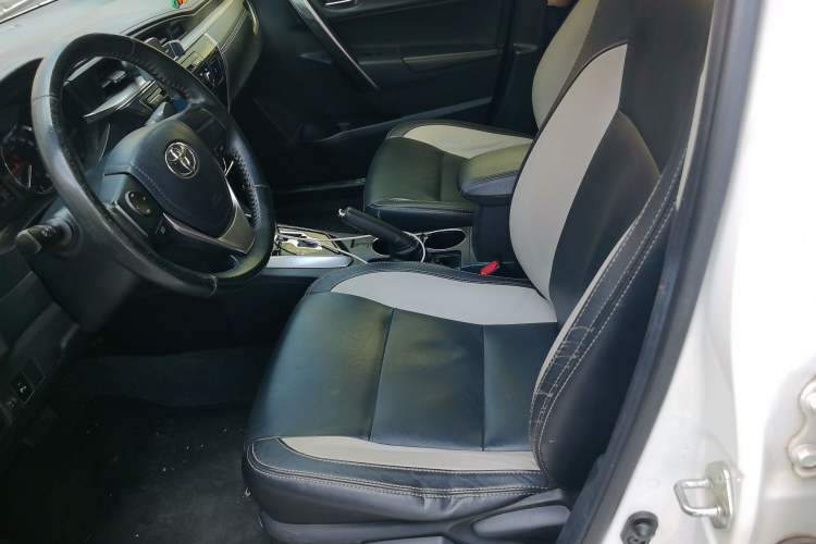 Used Toyota Corolla 2016 1.6L CVT GL-i Cool Edition