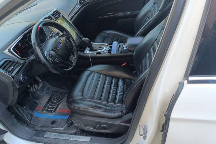 Used Ford Mondeo 2013 2.0L GTDi 200 Fashion Edition
