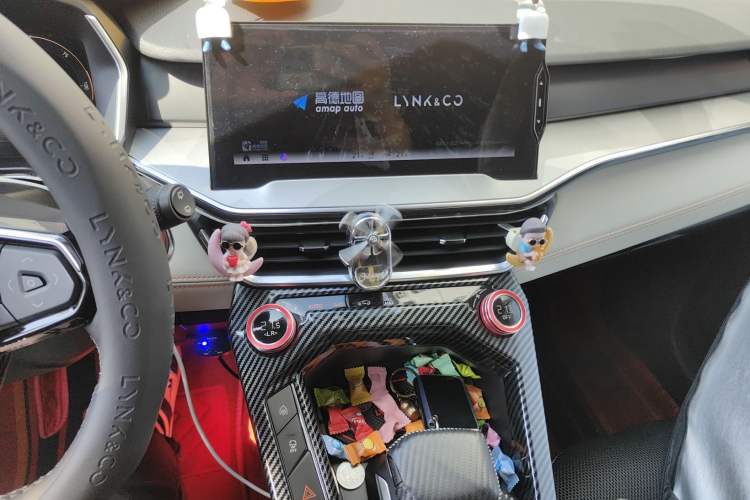 Used Lynk & Co 06 EM-P 2022 PHEV 84 km Range Pro Version