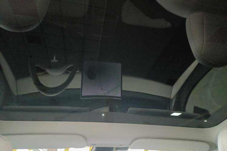 Used Tesla Model Y 2021 Long-Range All-Wheel-Drive Version 3D7