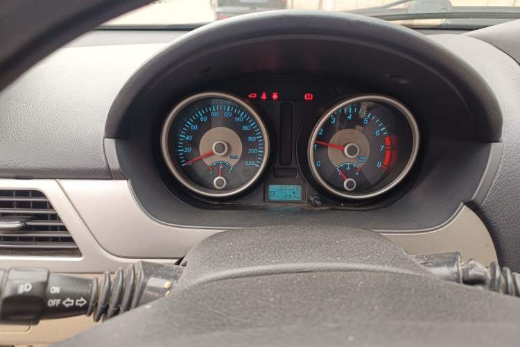 Used Buick Excelle 2013 1.5L Automatic Classic Model Instrument Cluster