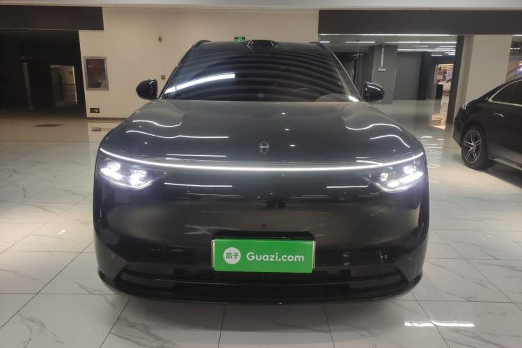 Used Hima AITO M8 2025 Extended-Range Ultra Version 53.4 kWh 6-Seater Edition Front