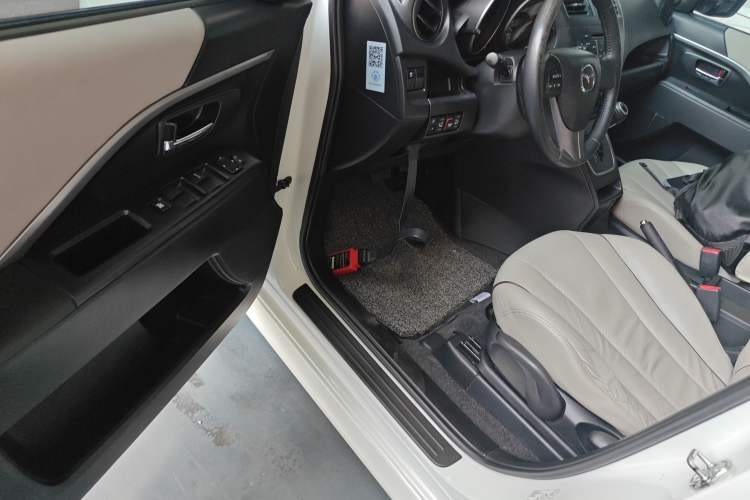 Used Mazda Mazda 5 2013 2.0L Automatic Luxury Edition