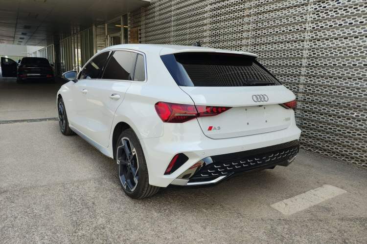 Used Audi A3 2025 Sportback 35TFSI Prestige Edition + Luxury Selection Package Rear Left 45 Deg