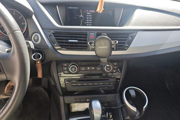 Used BMW X1 2013 sDrive18i Leading Model