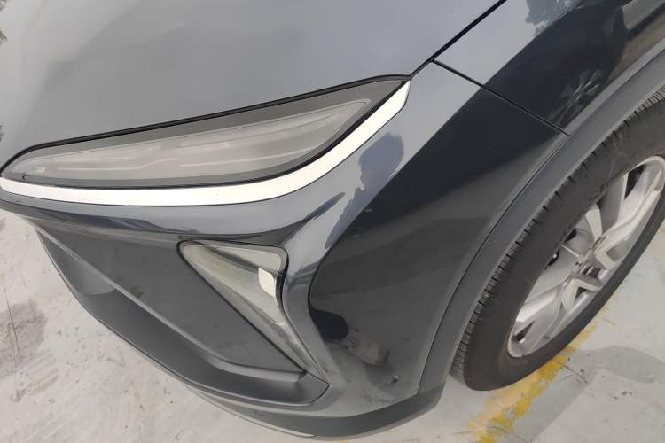 Used Nio EC6 2020 475 km Performance Version Left Front Headlight