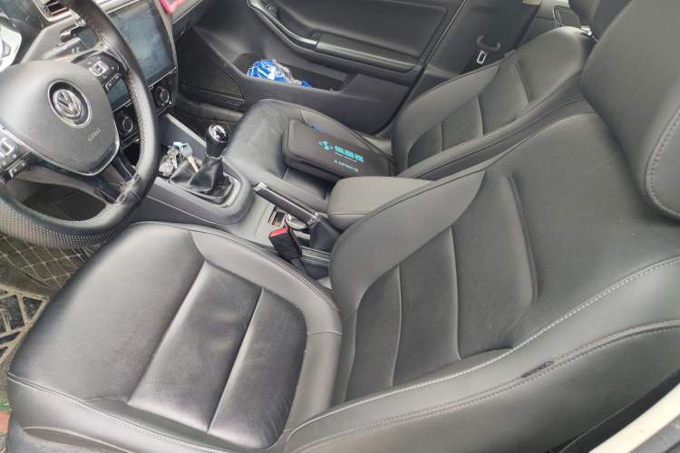 Used Volkswagen Sagitar 2018 1.6L Manual Comfort Model