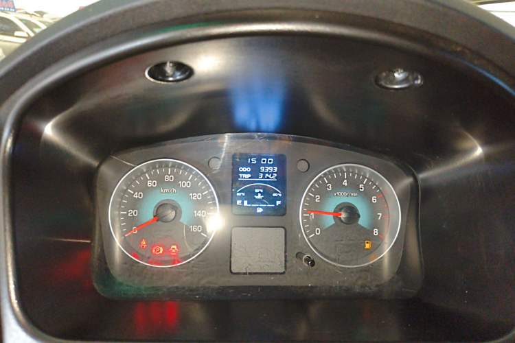 Used Jinbei New Hiace S 2023 1.5L Wealth Edition Van 2/5-Seater Non-Air-Conditioned Version SWC15M Instrument Cluster