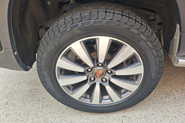 Used Roewe RX8 2018 30T Smart Connectivity Two-Wheel Drive Supreme Edition