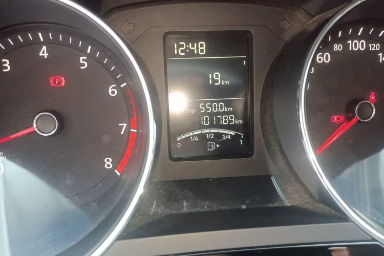 Used Volkswagen Sagitar 2017 1.6L Manual Comfort Model