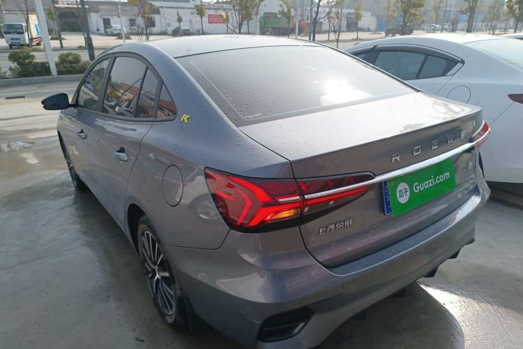 Used Roewe i5 2021 1.5L Manual Platinum Edition