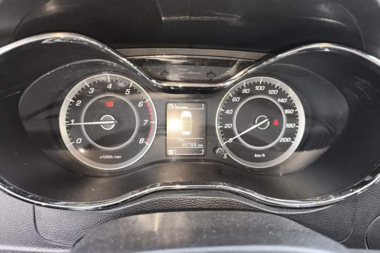 Used Baojun 560 2015 1.8L Manual Elite Edition
