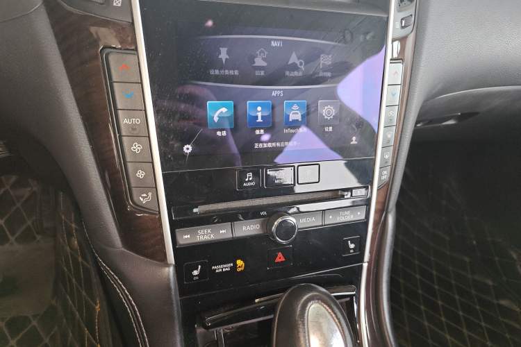 Used Infiniti Q50L 2015 2.0T Luxury Edition