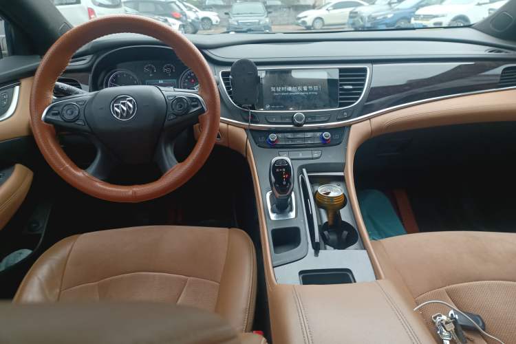 Used Buick LaCrosse 2018 28T Elite Edition