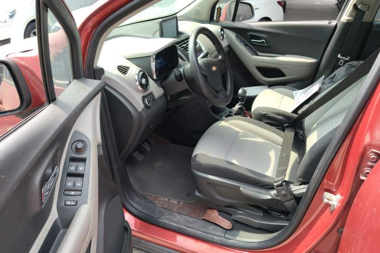 Used Chevrolet Trax 2014 1.4T Manual Two-Wheel Drive Comfort Model Driver Seat