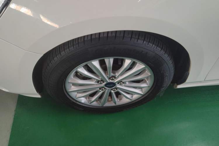 Used Ford Focus 2020 Sedan EcoBoost 180 Automatic Trend Edition