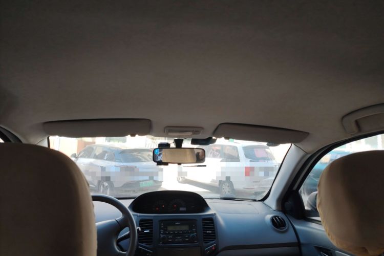 Used Geely Auto Diamond 2013 1.5L Manual Elite Model
