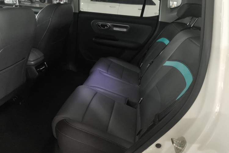 Used AION Y 2023 Plus 510 Smart Edition
