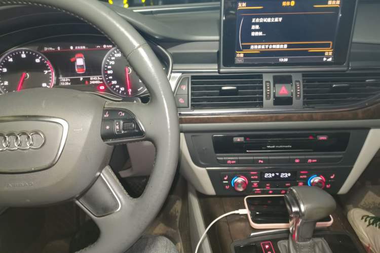 Used Audi A6L 2012 50 TFSI quattro Luxury Model Audio And AC Panel