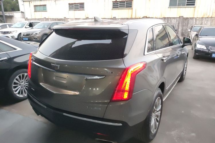 Used Cadillac XT5 2017 Anniversary Edition 28T Four-Wheel Drive Luxury Model
