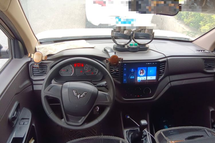 Used Wuling Hongguang V 2019 1.5L Jingqu Version China VI LAR Center Console