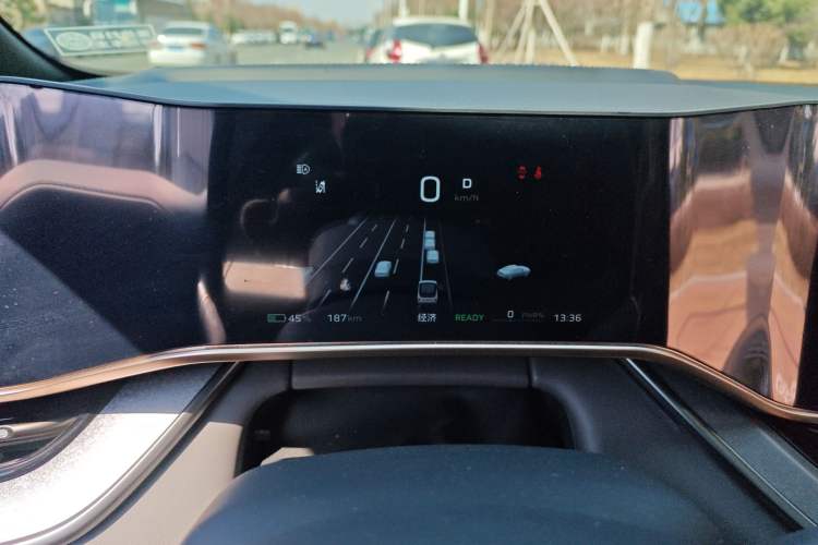 Used Hongqi Tiangong 08 2025 565 All-Wheel-Drive Pioneer Edition Instrument Cluster