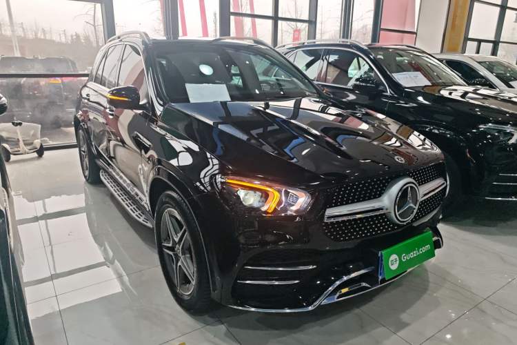 Used Mercedes-Benz GLE 2022 Refreshed GLE 450 4MATIC Stylish Edition
