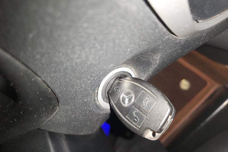 Used Mercedes-Benz Vito 2016 2.0T Business Edition
