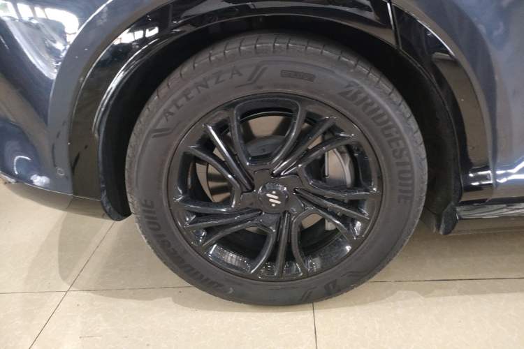 Used IM LS7 2023 100kWh Lux Rear-Drive Version
