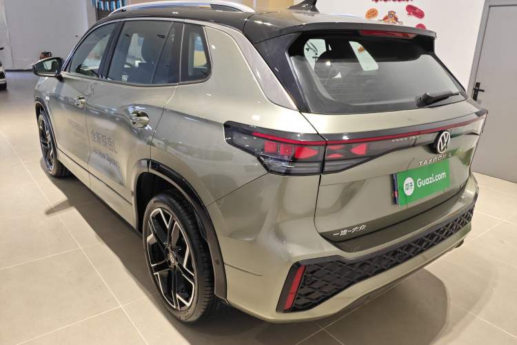 Used Volkswagen Tayron 2025 Tiguan L 380TSI 4Motion Luxury Easy Package
