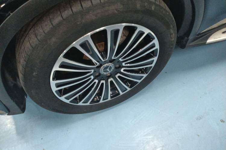 Used Mercedes-Benz GLC 2018 GLC 260 4MATIC Dynamic Edition Left Front Wheel Hub