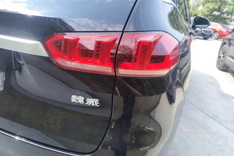 Used Wey VV5 2020 1.5T Two-Wheel Drive Smart Pioneer Right Rear Taillight