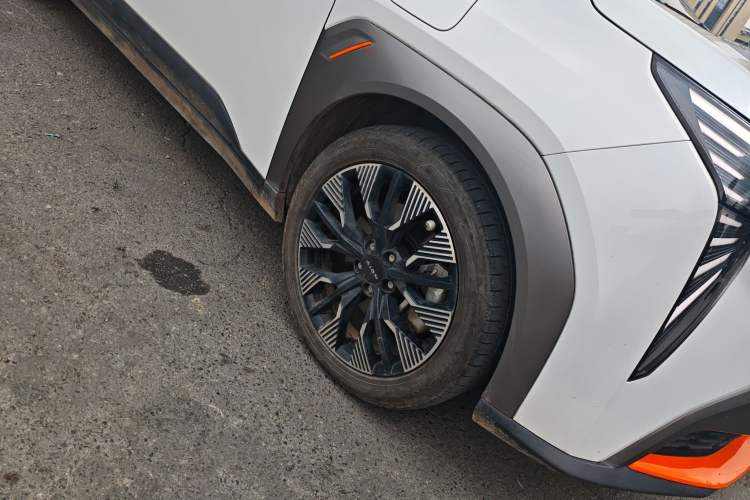 Used AION Y 2021 70 Tech Vitality Edition
