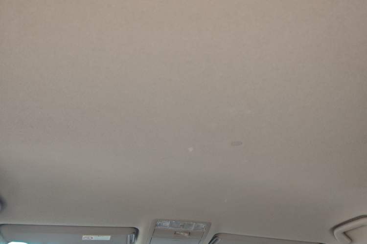 Used Toyota Highlander 2011 2.7L Two-Wheel Drive 5-Seater Elite Edition Headliner