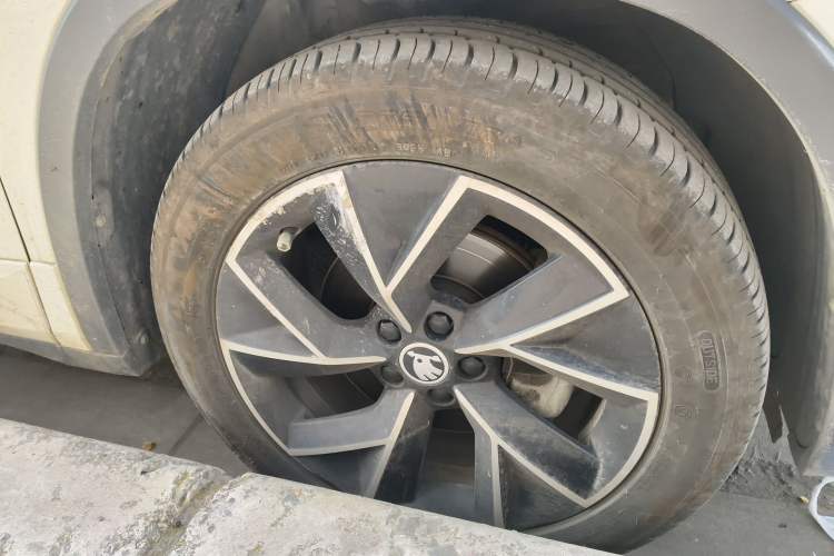 Used Skoda Kamiq 2020 Facelifted GT 1.5L Automatic Flagship Version China VI Standard