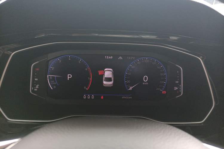 Used Volkswagen Sagitar 2022 280TSI DSG Excellence Edition Instrument Cluster