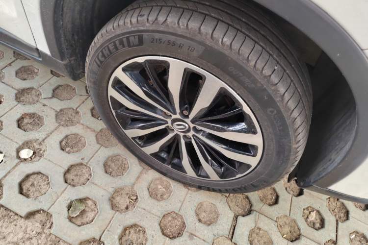 Used GAC Trumpchi GS4 2016 235T G-DCT Luxury Edition Right Front Wheel Hub