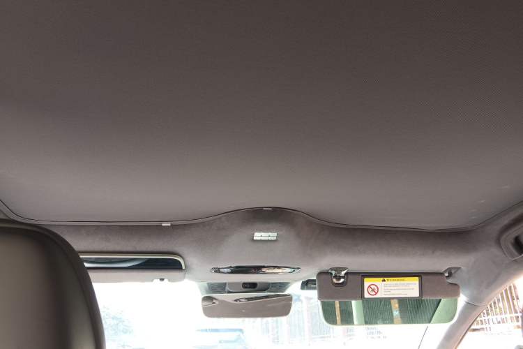 Used Geely Galaxy E8 2024 665 km Range Rear-Drive Starship Long-Range Version
