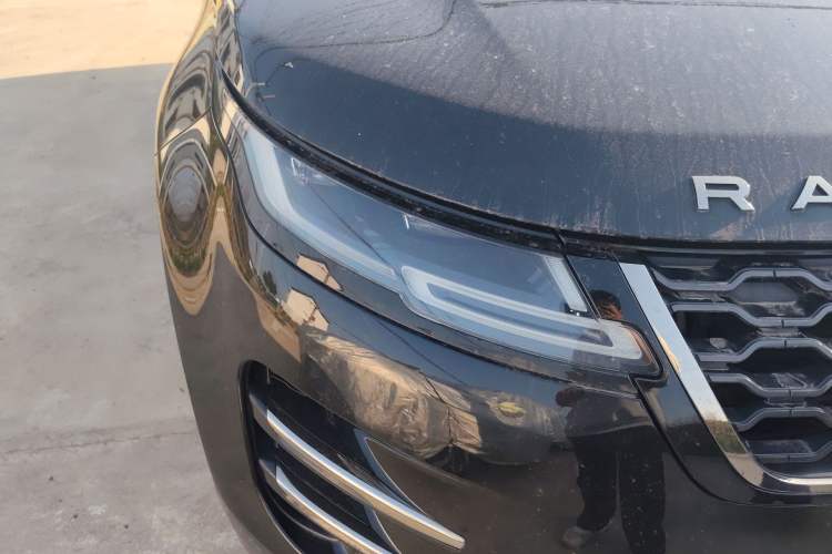 Used Land Rover Range Evoque 2022 Aurora L 249 PS R-Dynamic Luxury Edition
