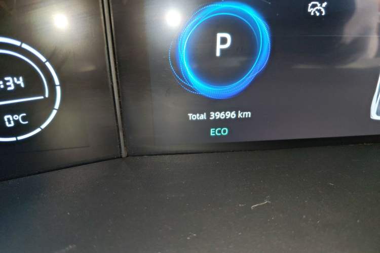 Used Changan UNI-V 2022 1.5T Prestige Version
