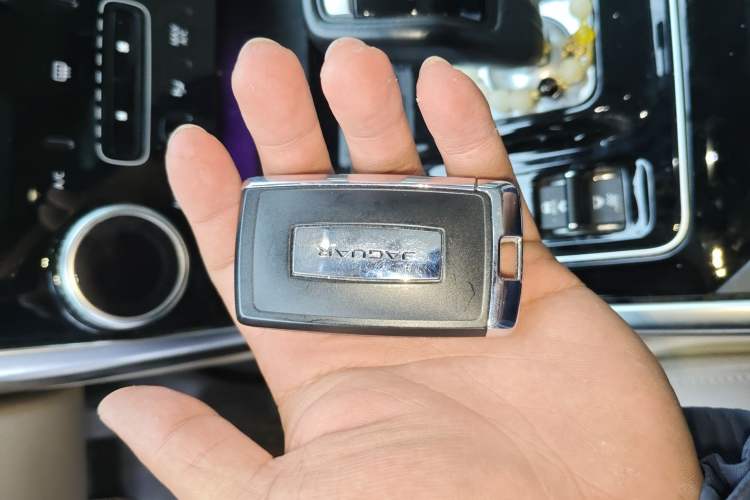 Used Jaguar XEL 2021 2.0T 250 PS S Progressive Elegance Edition
