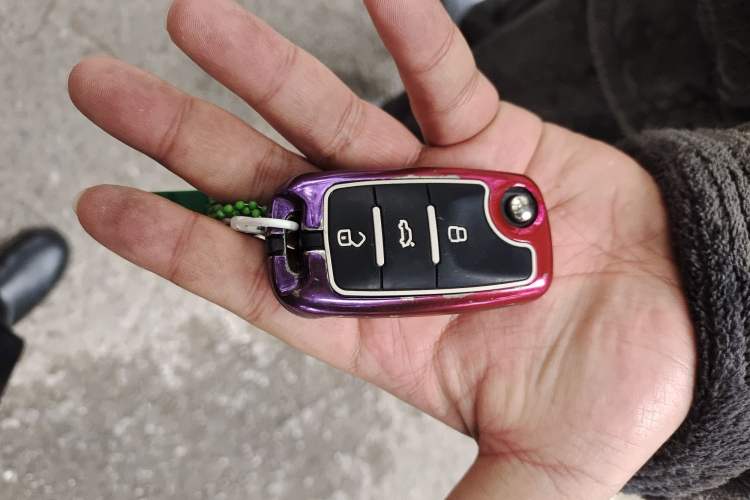 Used Volkswagen Tiguan 2012 2.0 TSI Automatic All-Wheel Drive Flagship Edition Vehicle Key