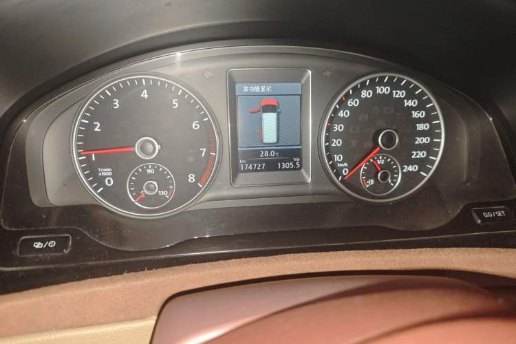 Used Volkswagen Multivan 2012 2.0 TSI Two-Wheel Drive Business Edition
