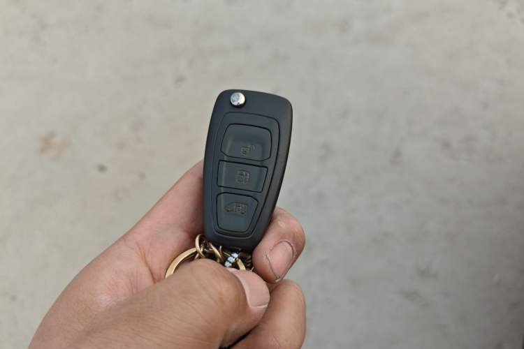 Used Ford Tourneo Custom 2017 2.0T Automatic Elite Edition Vehicle Key