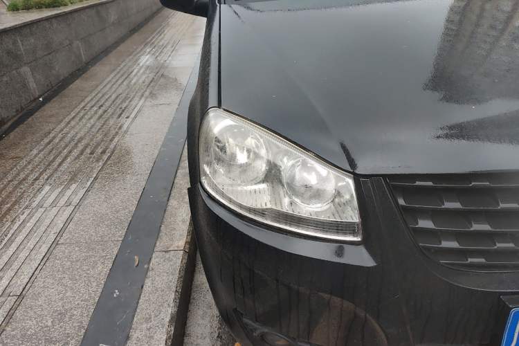 Used Great Wall Wingle 5 2011 2.2L Wealth Edition Two-Wheel Drive Big Double-Cab GW491QE