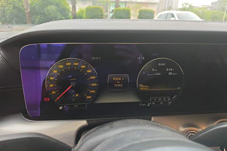 Used Mercedes-Benz E-Class 2018 E 200 4MATIC Coupe Instrument Cluster