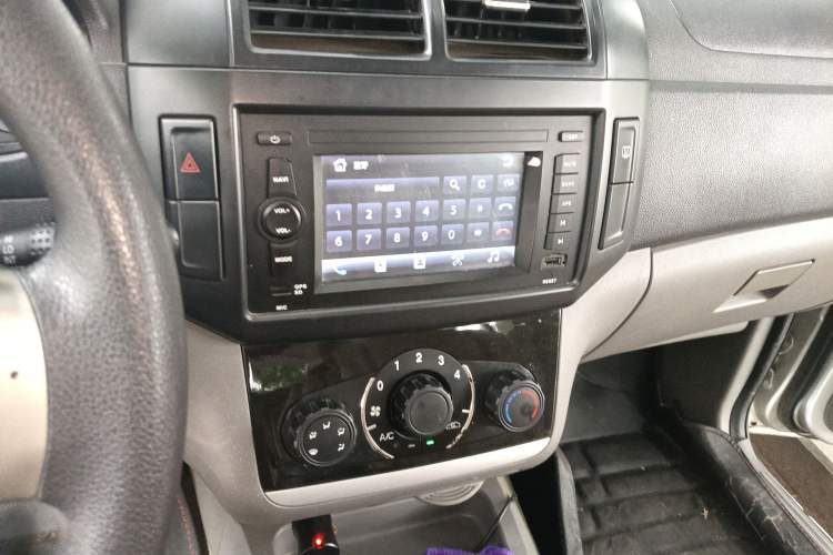 Used BAIC Weiwang M20 2014 1.5L Comfort Version BJ415B
