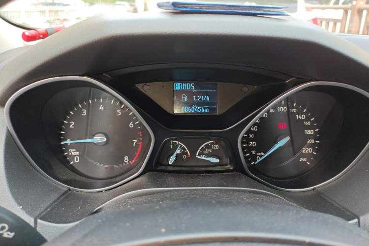 Used Ford Focus 2017 Sedan 1.6L Automatic Fashion Edition Smart Drive Version