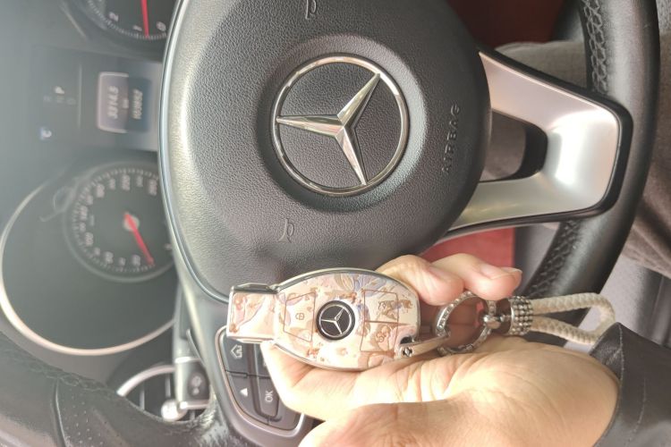 Used Mercedes-Benz C-Class 2018 C 180 L Fashion Edition Sport Version